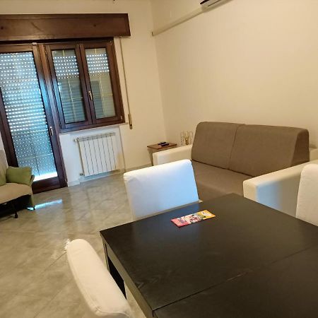 Modular King Suite - Intera Suite Vicino Aeroporto E Fiera Di Roma Fiumicino Zewnętrze zdjęcie